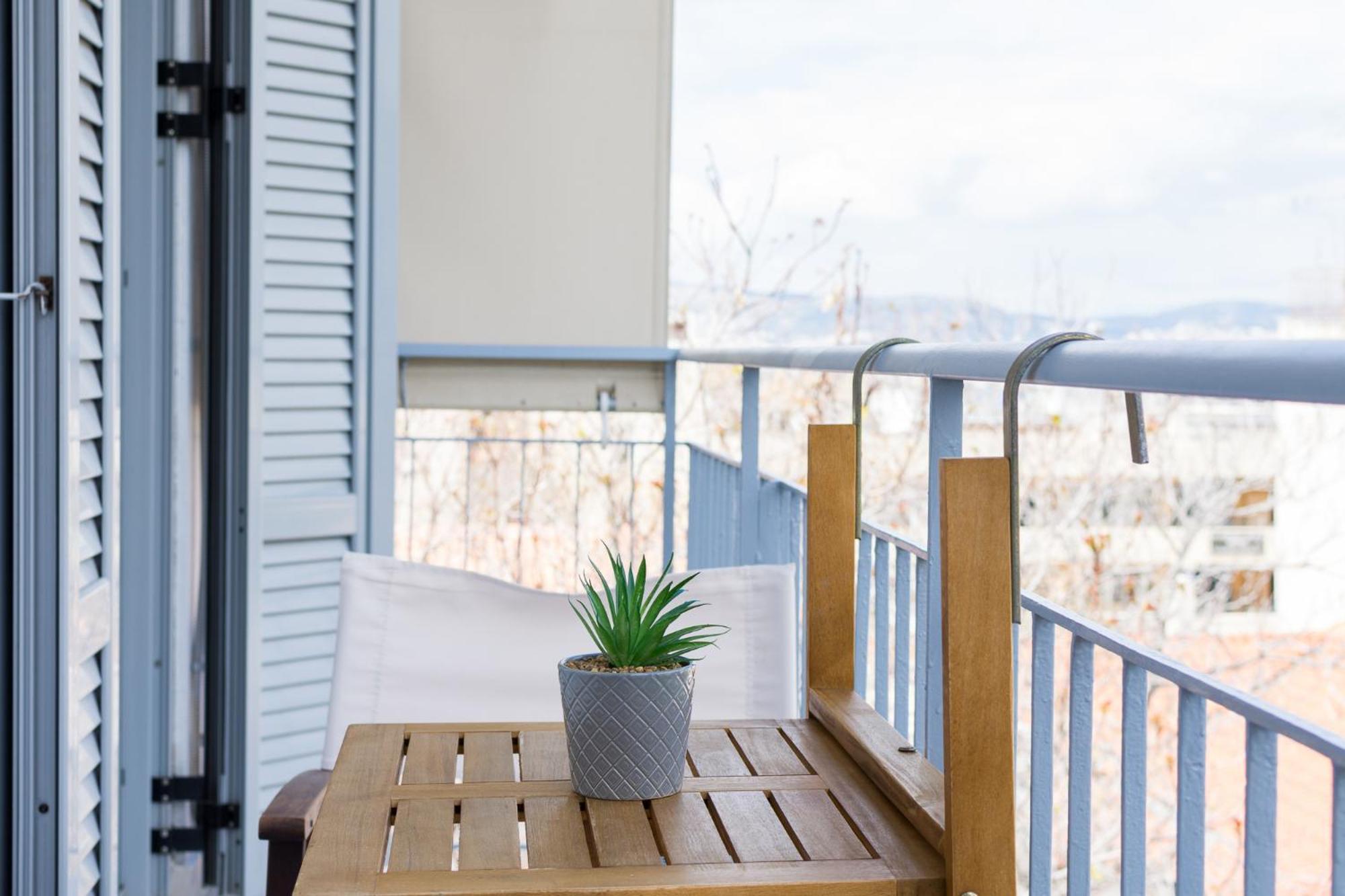 Stratum Apartment By Lobbysquare Aten Exteriör bild