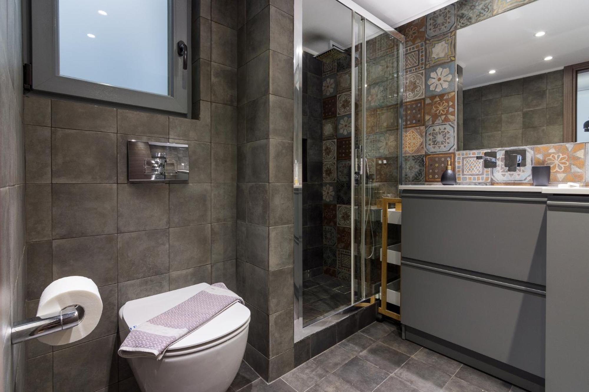 Stratum Apartment By Lobbysquare Aten Exteriör bild
