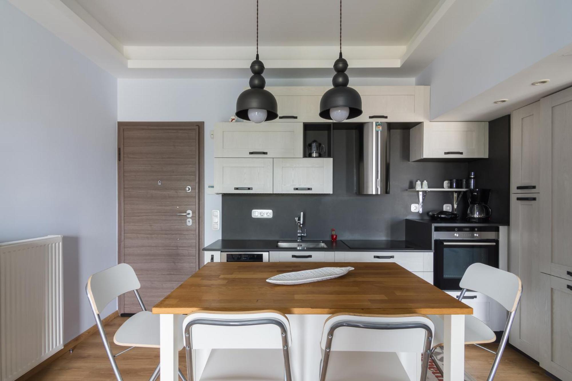 Stratum Apartment By Lobbysquare Aten Exteriör bild