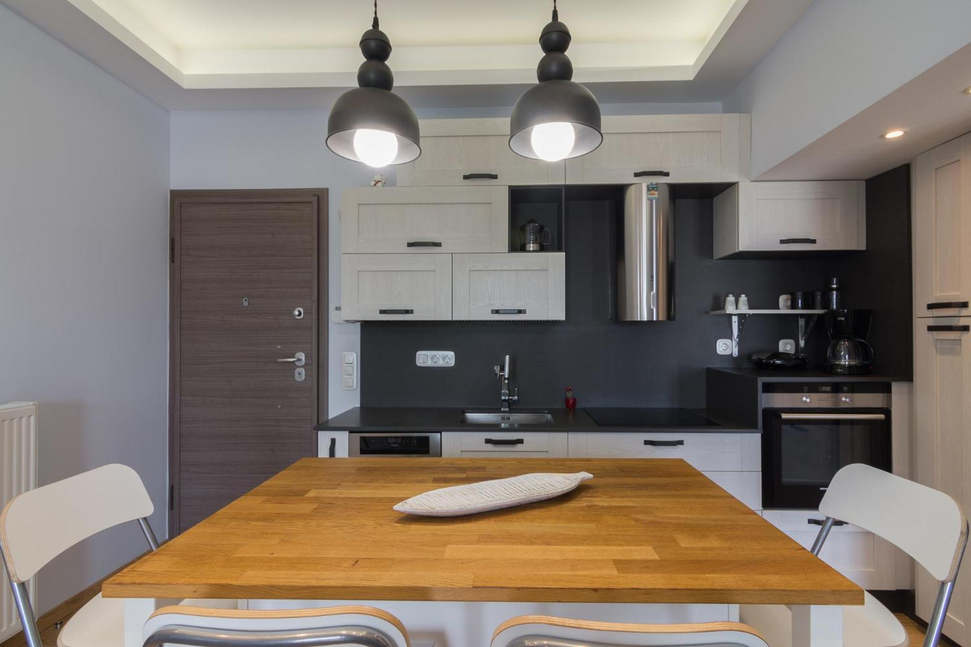 Stratum Apartment By Lobbysquare Aten Exteriör bild
